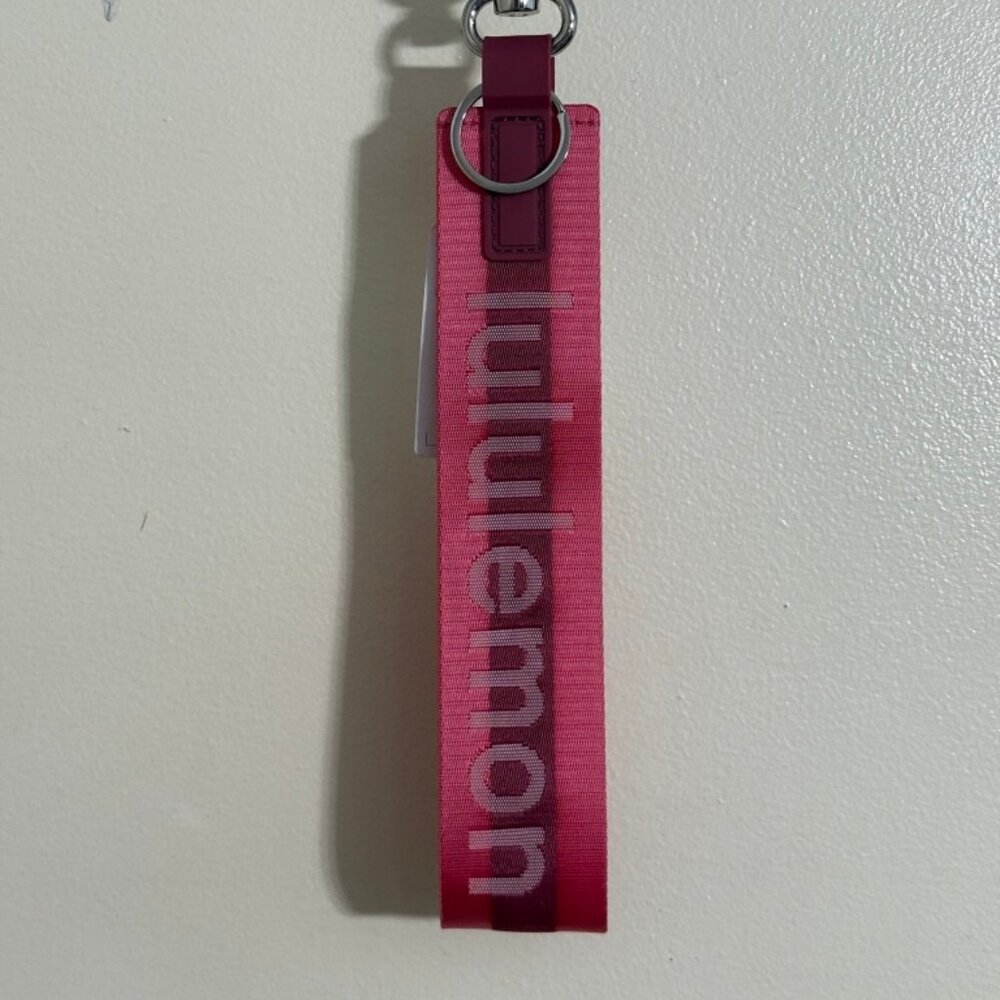 NWT Lululemon Never Lost Keychain Sakura Pink/Washed Mauve